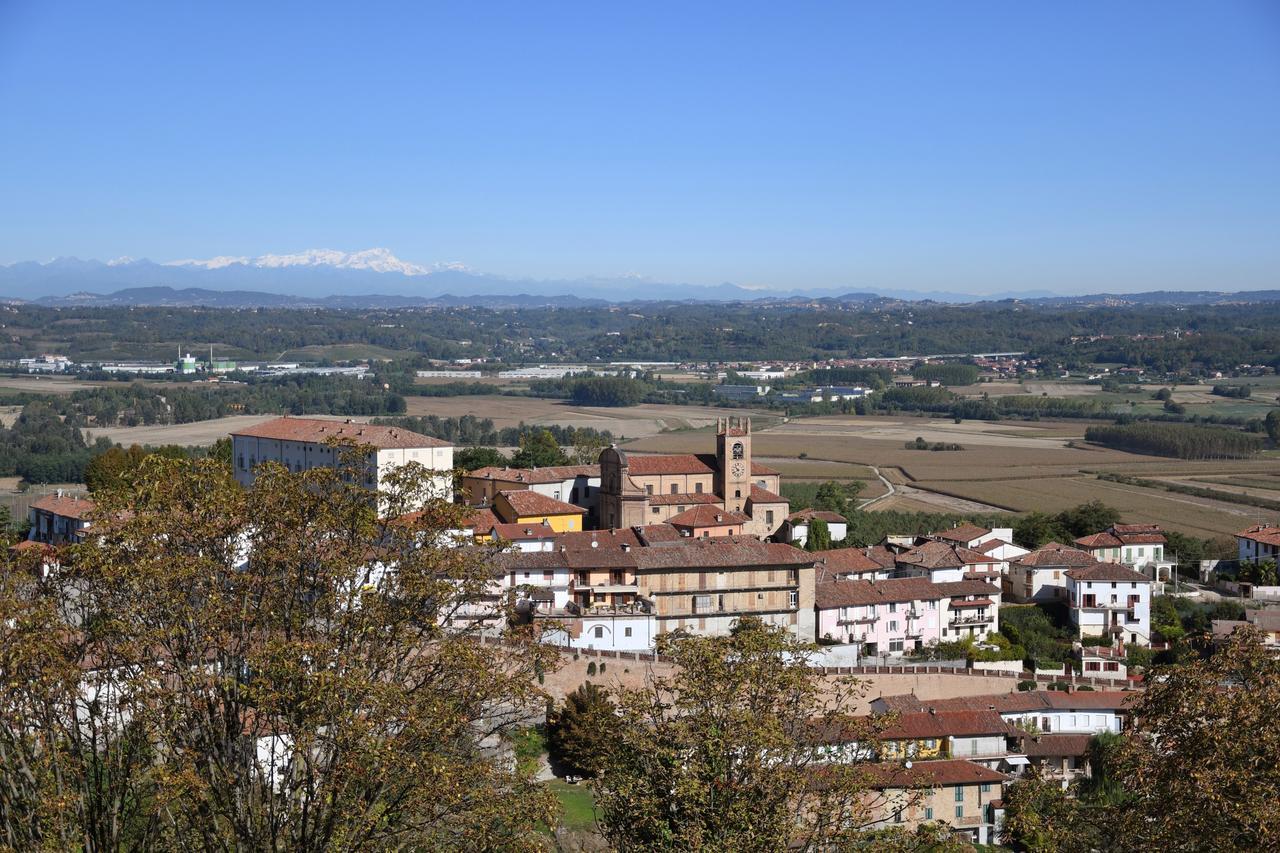 Hotel Villa Conte Riccardi Rocca D'Arazzo Exteriör bild