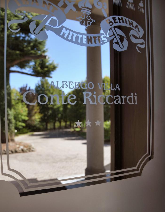 Hotel Villa Conte Riccardi Rocca D'Arazzo Exteriör bild